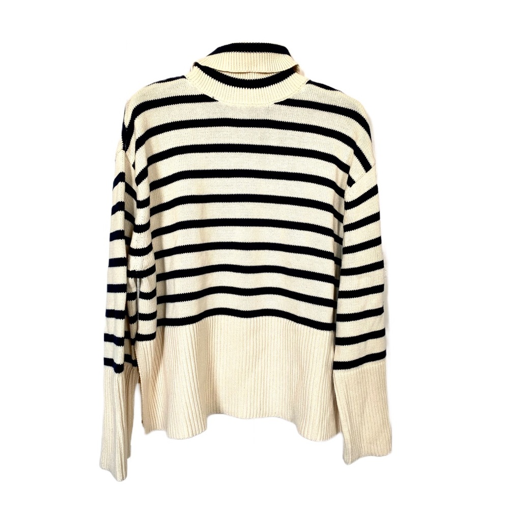NWT GAP Split-Hem Turtleneck Sweater Size Small Tall